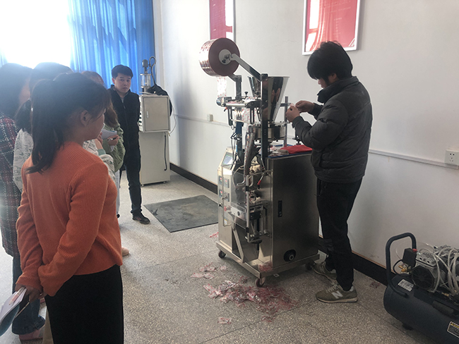 壓片機(jī)5.jpg